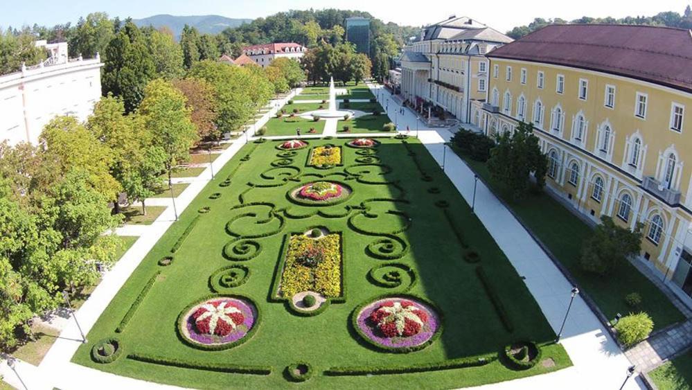 Apartma Vrtnica, Vila Golf Рогашка-Слатіна Екстер'єр фото